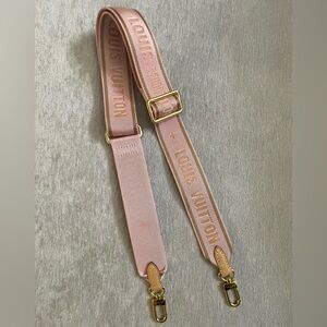 Monogram Multi Pochette Accessories Shoulder Strap Rose Clair